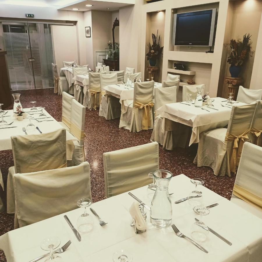 Hotel Solomou Athens Exterior photo